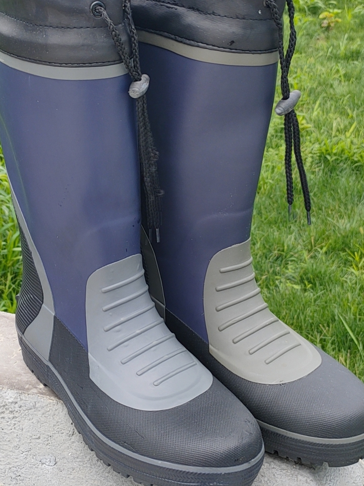Fishing Boots - Men's High-Tube Anti-Slip Waterproof Rain Boots